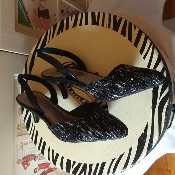 NIB dressbarn woven black and cream slingbacks Sz 8.5 - Picture 3 of 8